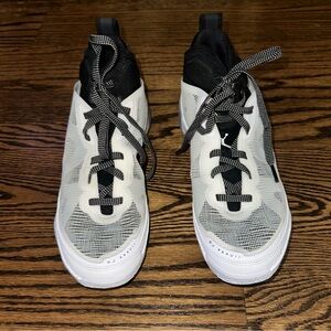 Air Jordan 37 'Oreo' size 8.5